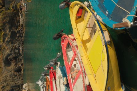 Travel, frame 7